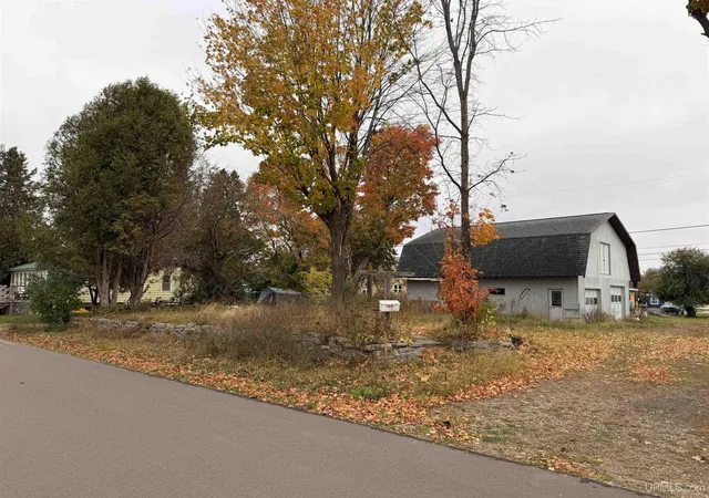 Photo 1 of Sale Pending at 356 Cedar St, Ishpeming, MI 49849 | MLS# 50223990 | Listing updated on 2026-10-19