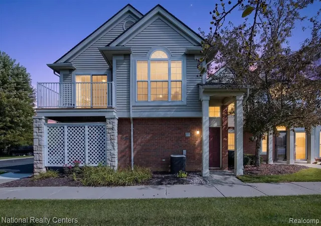 Condo for sale at 28190 Oakmonte Cir, New Hudson, MI 48165 | MLS# 61027932