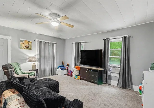 Photo 3 of Single family home for sale at 19367 T Dr, Tekonsha, MI 49092 | MLS# 70556992 | Listing updated on 2026-09-05