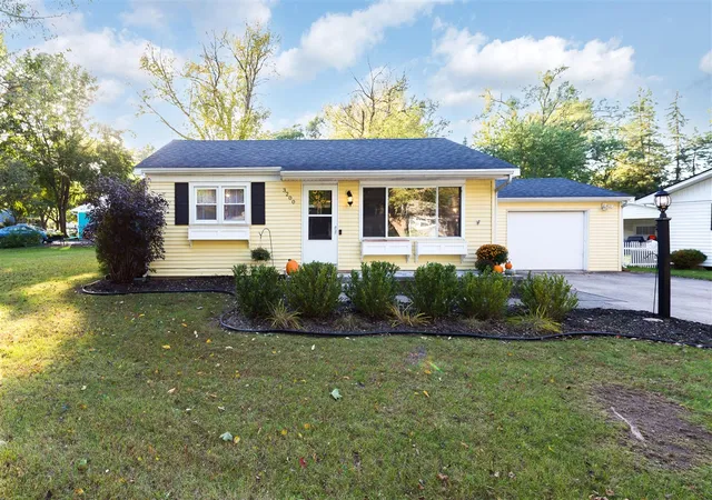 Photo 1 of Sale Pending at 3200 Baylis Dr, Ann Arbor, MI 48108 | MLS# 70563396 | Listing updated on 2026-10-15