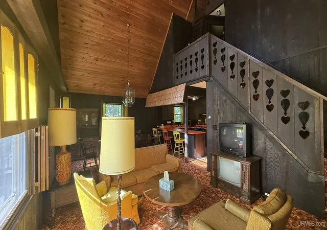 Photo 4 of Sale Pending at 6510 E Ricochet Ln, Bessemer, MI 49911 | MLS# 50220448 | Listing updated on 2026-09-10