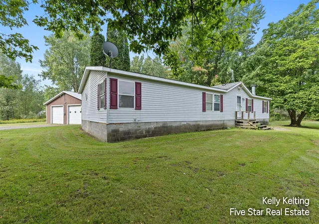 Photo 2 of Sale Pending at 11300 Cedar Lake Rd, Fenwick, MI 48834 | MLS# 70555660 | Listing updated on 2026-09-11