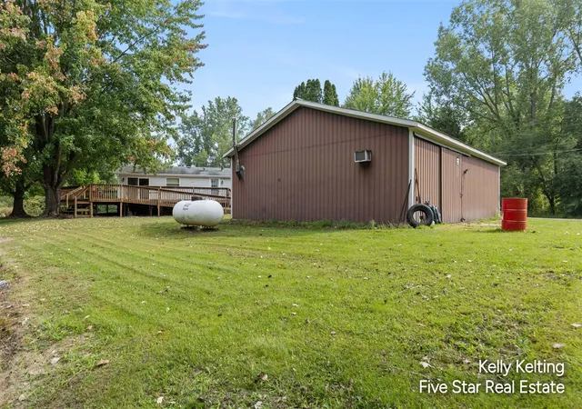 Photo 3 of Sale Pending at 11300 Cedar Lake Rd, Fenwick, MI 48834 | MLS# 70555660 | Listing updated on 2026-09-11