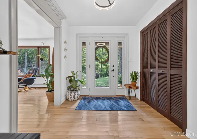 Photo 2 of Single family home for sale at 1003 County Rd 480, Marquette, MI 49855 | MLS# 50217214 | Listing updated on 2026-10-03