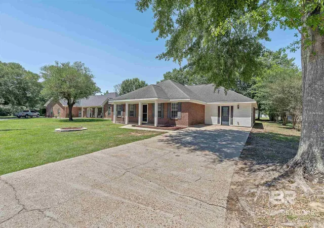Photo 3 of Single family home for sale at 4179 Municipal Park Dr, Loxley, AL 36551 | MLS# 411770 | Listing updated on 2026-10-07