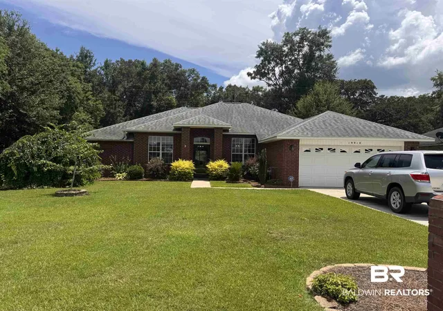 Photo 1 of Single family home for sale at 19910 Pitkin Dr, Foley, AL 36535 | MLS# 381744 | Listing updated on 2026-10-13