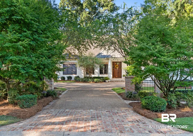Photo 3 of Single family home for sale at 120 White Ave, Fairhope, AL 36532 | MLS# 410441 | Listing updated on 2026-09-25