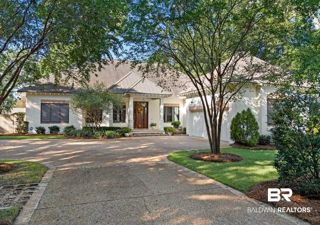 Photo 3 of Single family home for sale at 120 White Ave, Fairhope, AL 36532 | MLS# 410441 | Listing updated on 2026-09-25
