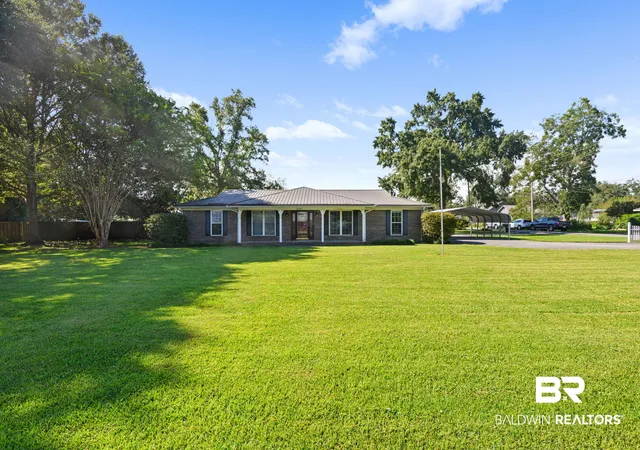 Photo 3 of Sale Pending at 18920 Silverhill Ave, Robertsdale, AL 36567 | MLS# 410504 | Listing updated on 2026-09-28