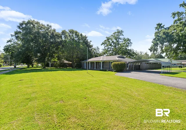 Photo 4 of Sale Pending at 18920 Silverhill Ave, Robertsdale, AL 36567 | MLS# 410504 | Listing updated on 2026-09-28