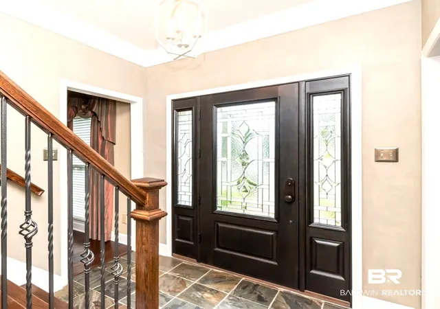 Photo 3 of Single family home for sale at 1908 Twin Oaks Ct, Mobile, AL 36609 | MLS# 409845 | Listing updated on 2026-09-11