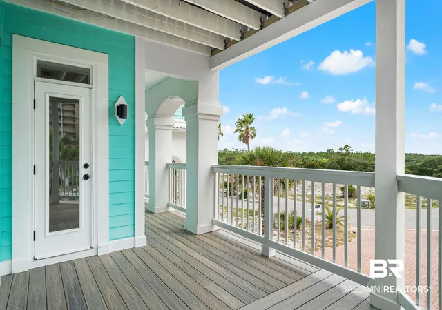 Photo 3 of Single family home for sale at 7249 Surfview Dr, Pensacola, FL 32507 | MLS# 409487 | Listing updated on 2026-09-29