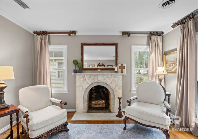 Photo 4 of Sale Pending at 124 South St, Mobile, AL 36606 | MLS# 411883 | Listing updated on 2026-10-21