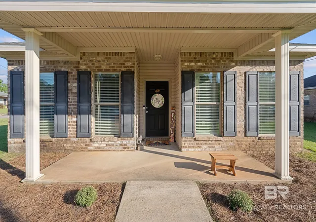 Photo 4 of Single family home for sale at 13701 Daniels Dr, Mobile, AL 36695 | MLS# 411309 | Listing updated on 2026-10-20