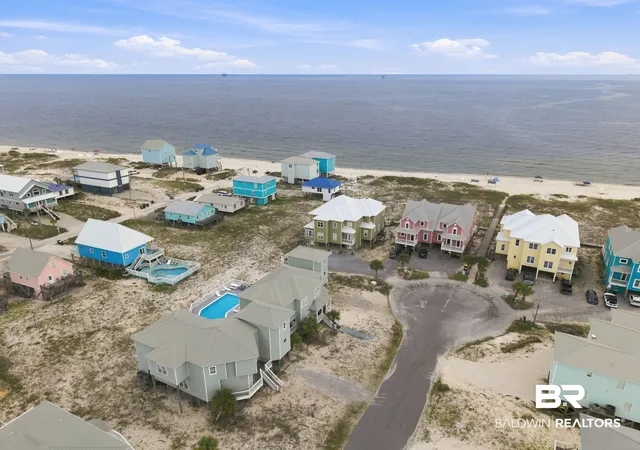 Photo 2 of Townhouse for sale at 340 S Breakers Ln #UNIT SOUTH, Gulf Shores, AL 36542 | MLS# 410216 | Listing updated on 2026-09-09