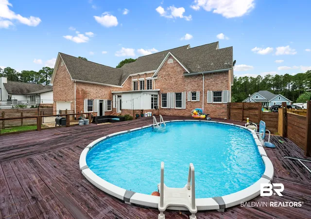 Photo 3 of Single family home for sale at 701 Wedgewood Dr, Gulf Shores, AL 36542 | MLS# 410466 | Listing updated on 2026-09-11