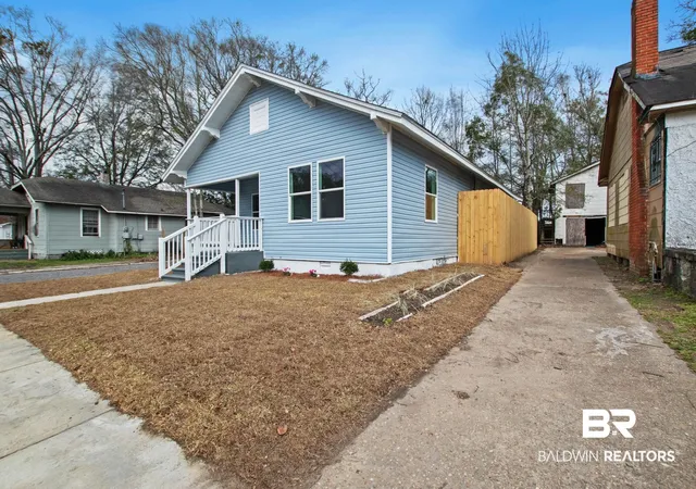 Photo 2 of Single family home for sale at 128 Bush Ave, Mobile, AL 36604 | MLS# 392521 | Listing updated on 2026-09-03