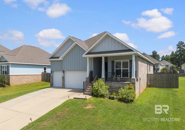 Photo 1 of Single family home for sale at 9426 Diamante Blvd, Daphne, AL 36526 | MLS# 411748 | Listing updated on 2026-10-12