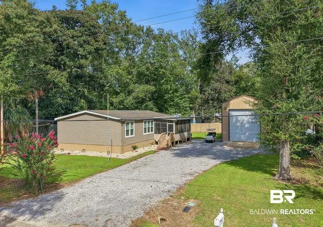 Manufactured home for sale at 9422 Seabright Ave, Elberta, AL 36530 | MLS# 409755