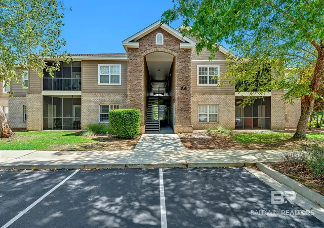 Photo 3 of Townhouse for sale at 450 Park Ave #302, Foley, AL 36535 | MLS# 411218 | Listing updated on 2026-10-05