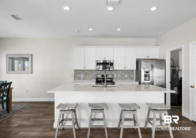 Photo 4 of Single family home for sale at 141 Blue Lagoon Dr, Gulf Shores, AL 36542 | MLS# 411120 | Listing updated on 2026-09-29