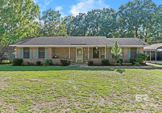 Photo 1 of Single family home for sale at 38 Hollyhock Rd, Monroeville, AL 36460 | MLS# 411793 | Listing updated on 2026-10-09