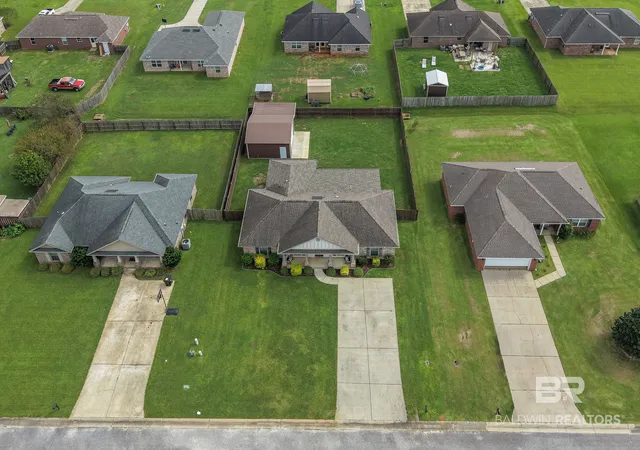 Photo 3 of Single family home for sale at 21664 Bartlett Ln, Robertsdale, AL 36567 | MLS# 411781 | Listing updated on 2026-10-21