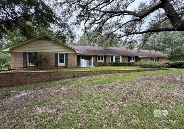 Photo 1 of Sale Pending at 45435 Chalet Dr, Bay Minette, AL 36507 | MLS# 411621 | Listing updated on 2026-10-15