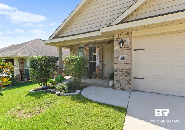 Photo 3 of Single family home for sale at 16184 Trace Dr, Loxley, AL 36551 | MLS# 409790 | Listing updated on 2026-09-20