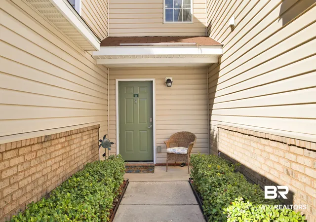Photo 2 of Townhouse for sale at 1517 Regency Rd #UNIT 31, Gulf Shores, AL 36542 | MLS# 410236 | Listing updated on 2026-09-05