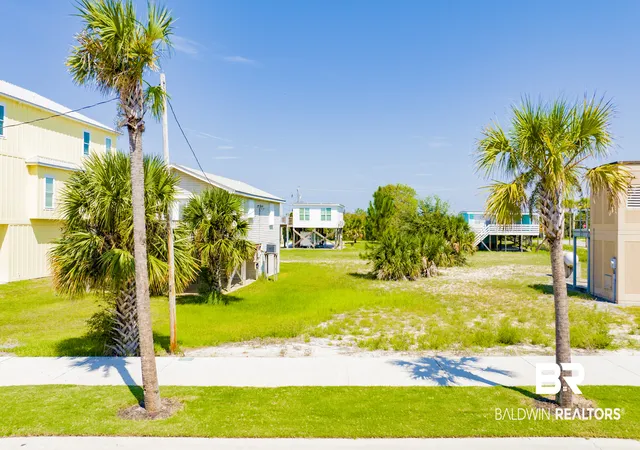 Photo 1 of Land for sale at 354 E 1st Avenue, Gulf Shores, AL 36542 | MLS# 411010 | Listing updated on 2026-09-24