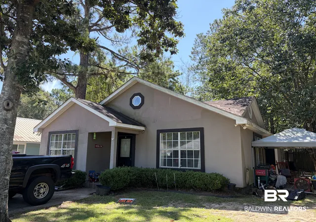 Photo 2 of Single family home for sale at 437 Palmetto Ct, Gulf Shores, AL 36542 | MLS# 399697 | Listing updated on 2026-09-20