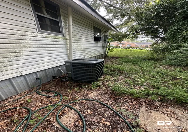 Photo 4 of Single family home for sale at 12 Co Rd #112, Bay Minette, AL 36507 | MLS# 410649 | Listing updated on 2026-09-14