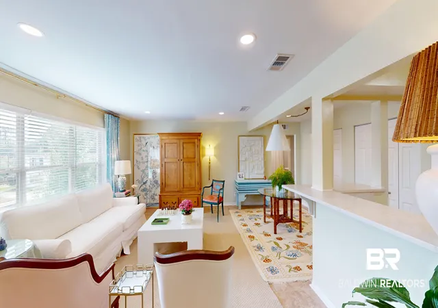 Photo 3 of Townhouse for sale at 4009 Old Shell Rd #B2, Mobile, AL 36608 | MLS# 410133 | Listing updated on 2026-09-03