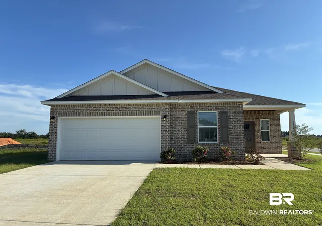 Photo 1 of Single family home for sale at 18204 Kent Cir, Foley, AL 36535 | MLS# 394308 | Listing updated on 2026-10-06