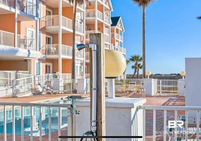 Photo 4 of Townhouse for sale at 572 E Beach Blvd #210, Gulf Shores, AL 36542 | MLS# 410554 | Listing updated on 2026-09-11