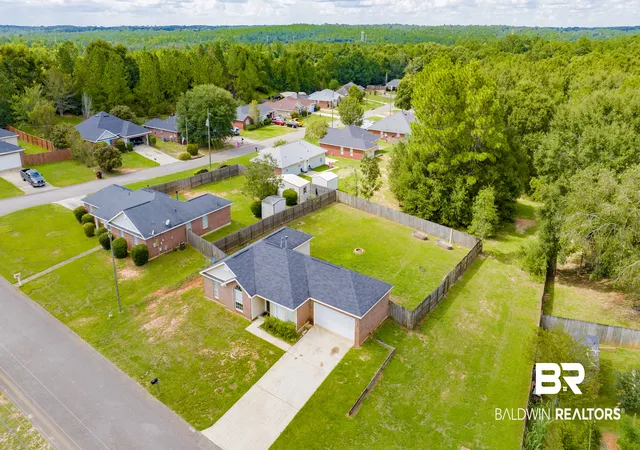 Photo 3 of Sale Pending at 9512 S Homestead Dr, Semmes, AL 36575 | MLS# 410131 | Listing updated on 2026-09-11
