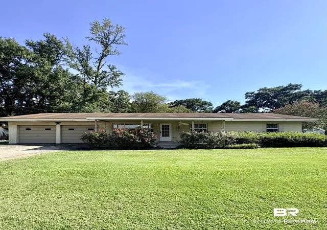 Photo 1 of Single family home for sale at 103 Williamson St, Brewton, AL 36426 | MLS# 410011 | Listing updated on 2026-09-02
