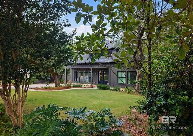Photo 3 of Single family home for sale at 13 Echo Ln, Fairhope, AL 36532 | MLS# 411647 | Listing updated on 2026-10-12
