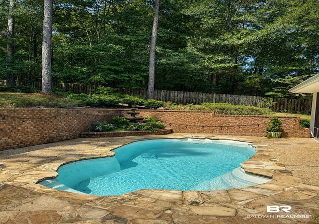 Photo 2 of Single family home for sale at 7236 Maureen Cir, Daphne, AL 36527 | MLS# 406279 | Listing updated on 2026-09-11