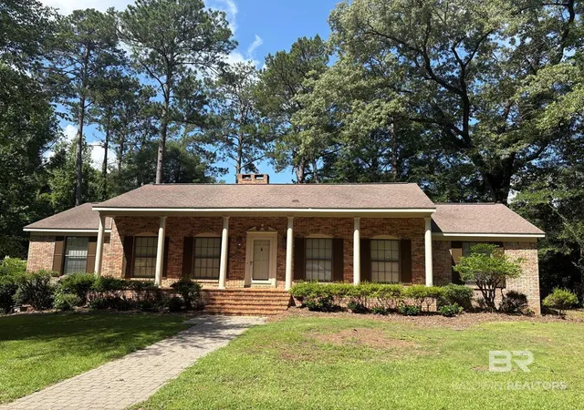 Photo 1 of Single family home for sale at 75 Vernon Dr, Monroeville, AL 36460 | MLS# 411744 | Listing updated on 2026-10-08