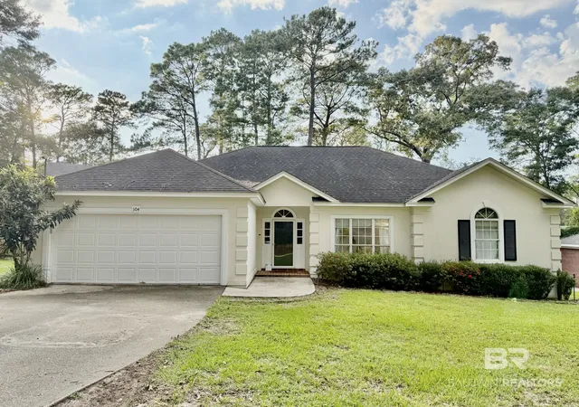 Photo 1 of Single family home for sale at 104 Wild Oak Dr, Daphne, AL 36526 | MLS# 410614 | Listing updated on 2026-10-27