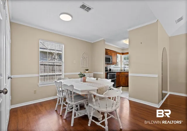 Photo 4 of Sale Pending at 1004 Louise Ave, Mobile, AL 36609 | MLS# 410473 | Listing updated on 2026-09-18