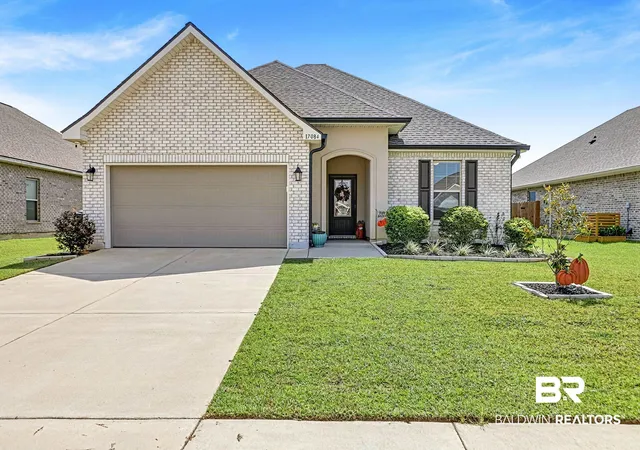 Photo 1 of Single family home for sale at 17084 Delta Ave, Robertsdale, AL 36567 | MLS# 411056 | Listing updated on 2026-09-23