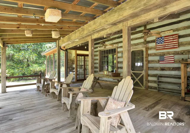 Photo 3 of Sale Pending at 7182 Jewett St, Fairhope, AL 36532 | MLS# 398853 | Listing updated on 2026-09-29
