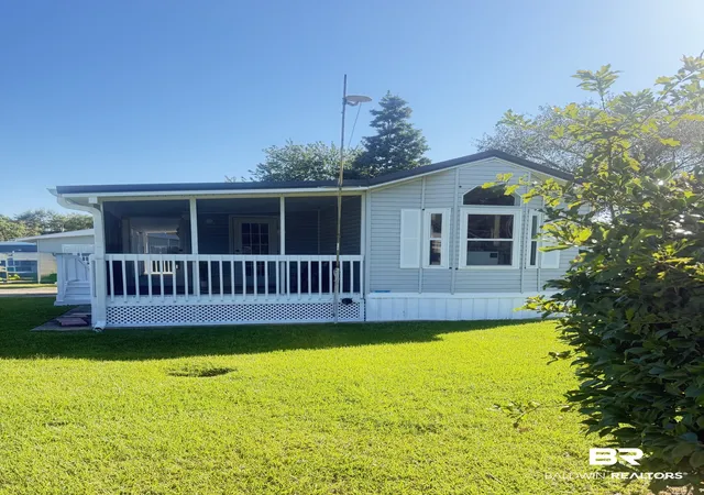 Photo 3 of Single family home for sale at 245 Defuniak Loop, Lillian, AL 36549 | MLS# 410911 | Listing updated on 2026-09-21
