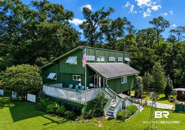 Photo 1 of Single family home for sale at 19520 Gunnison Rd, Fairhope, AL 36532 | MLS# 410204 | Listing updated on 2026-09-04