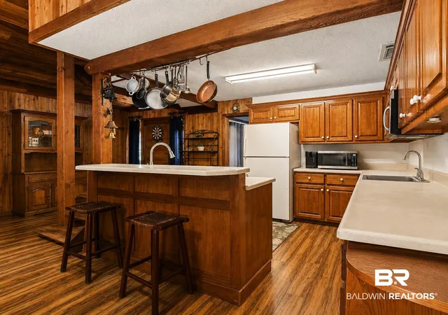 Photo 4 of Single family home for sale at 19520 Gunnison Rd, Fairhope, AL 36532 | MLS# 410204 | Listing updated on 2026-10-05