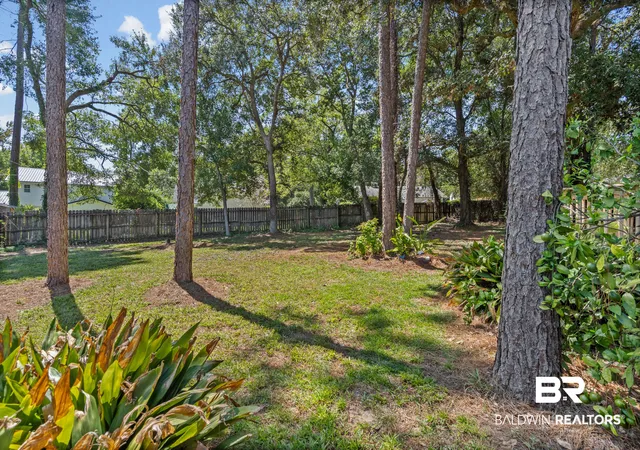 Photo 3 of Single family home for sale at 132 Chatam Loop, Daphne, AL 36526 | MLS# 410878 | Listing updated on 2026-09-30