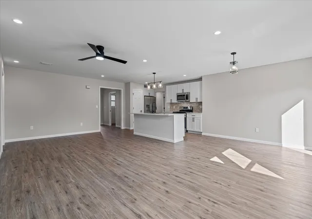 Photo 3 of Single family home for sale at 27413 Yorkshire Dr, Loxley, AL 36551 | MLS# 408412 | Listing updated on 2026-09-03